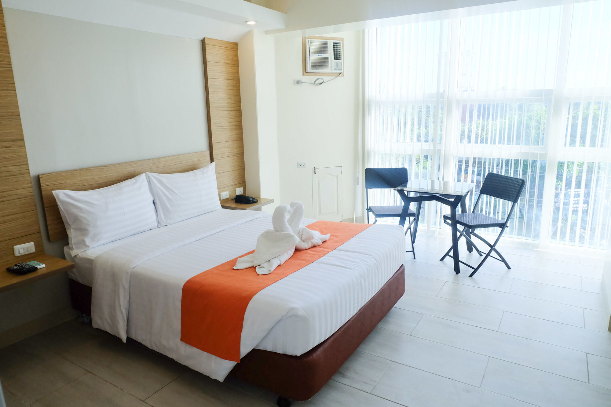 Chambre Mactan Hotel Lapu-Lapu City Exterior photo